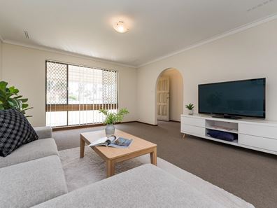 25 Cumberland Way, Bassendean WA 6054