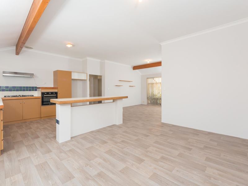 10 Buffett Ramble, Quinns Rocks WA 6030