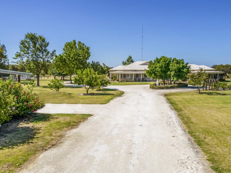 80 Roberts Road, Hamel