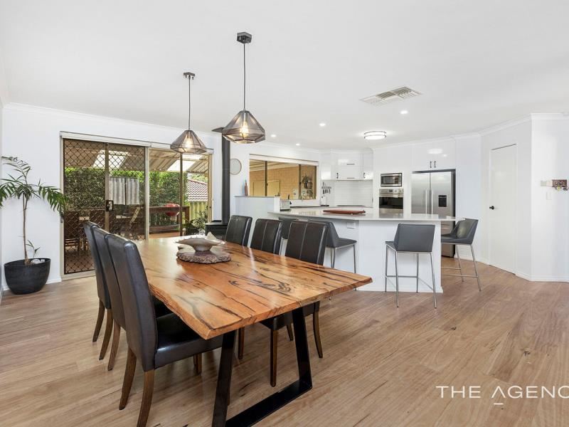 4 Toovey Court, Padbury