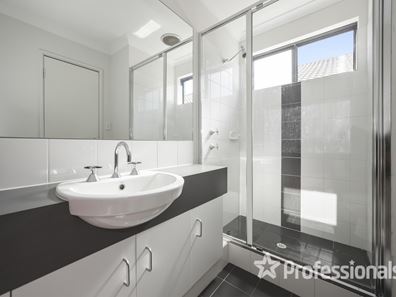193 Grandis Boulevard, Banksia Grove WA 6031
