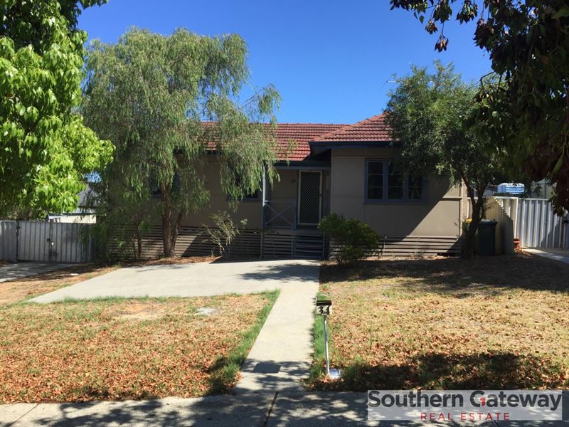 34 Westcott Road, Medina