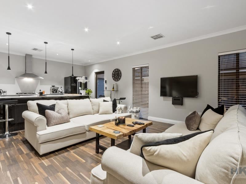 5 Banbury Way, Aveley WA 6069