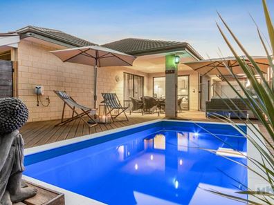 5 Banbury Way, Aveley WA 6069