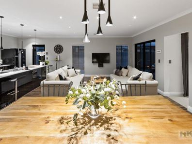 5 Banbury Way, Aveley WA 6069