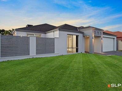 15 Overdene Pass, Banksia Grove WA 6031