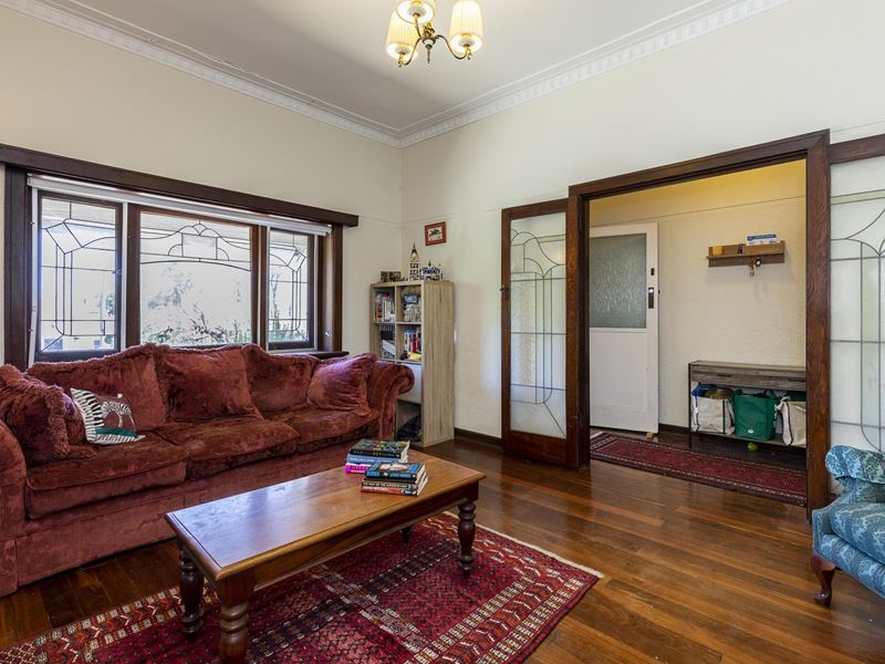 90 Coogee Street, Mount Hawthorn