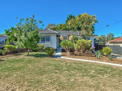 35 Gawler Way, Calista WA 6167