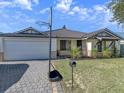 19 Althorpe Crescent, Port Kennedy WA 6172