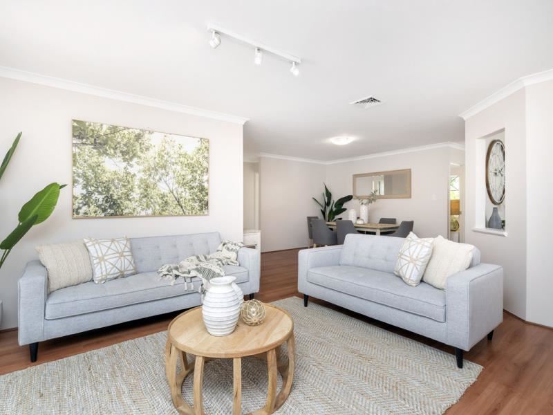 7 Caledonia Avenue, Currambine