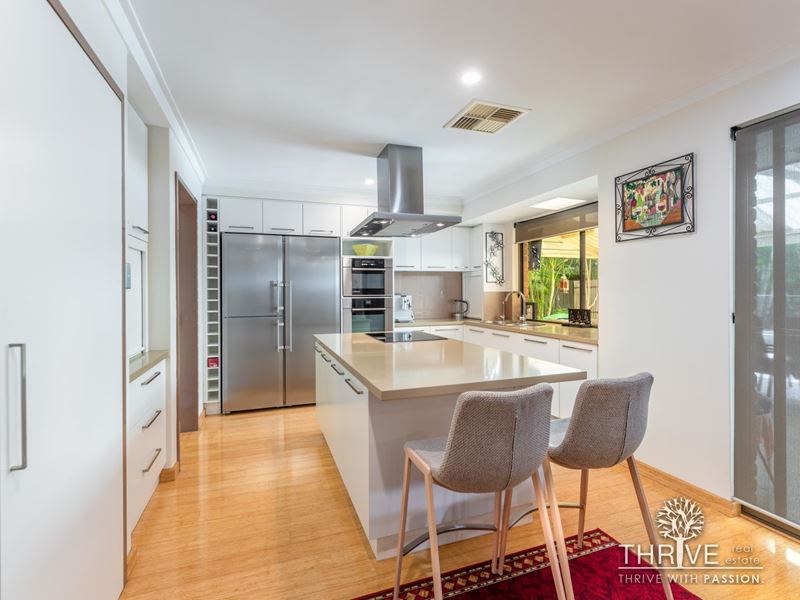 36 Silvertop Terrace, Willetton