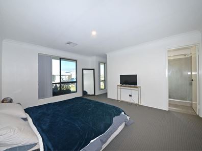 8 Gimbal Way, Alkimos WA 6038