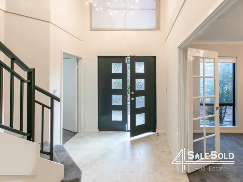 14A Lakeside Terrace, Mount Pleasant