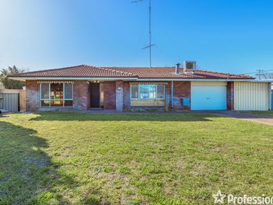 85 June Road, Safety Bay WA 6169