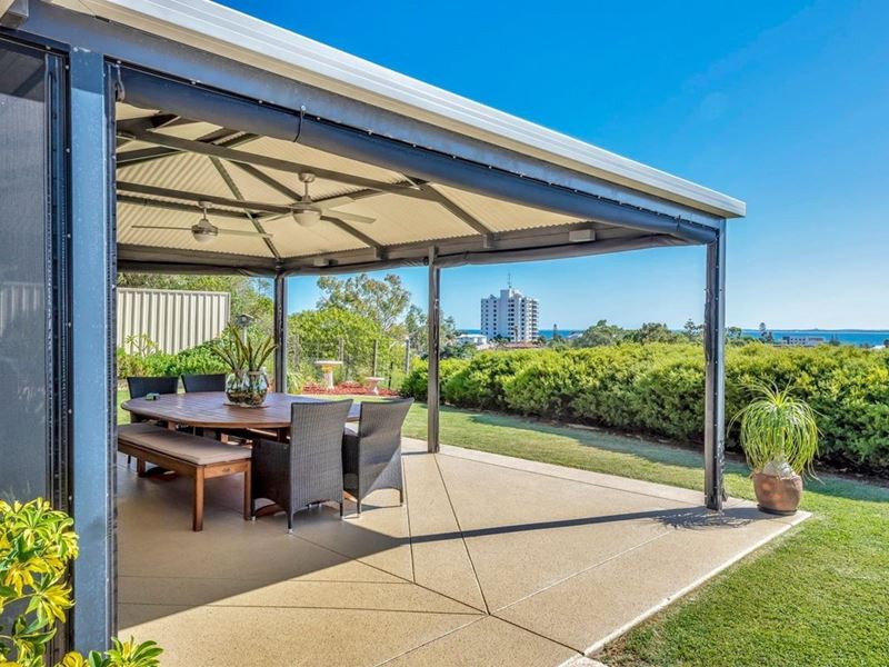 6/13 Allan Place, Halls Head