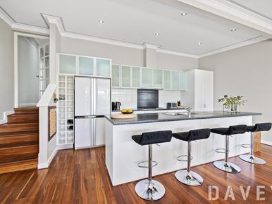 16 Beatrice Street, Doubleview WA 6018
