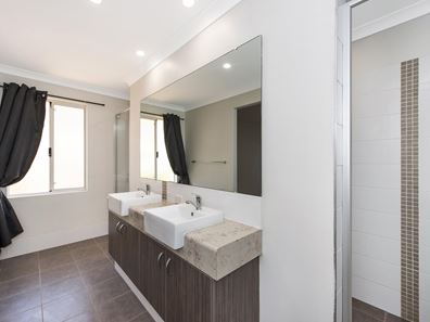 24 Baystone Road, Baldivis WA 6171