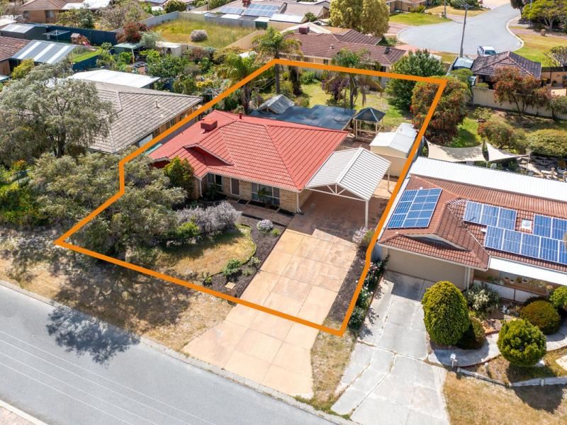 8 Rhine Crescent, Beechboro