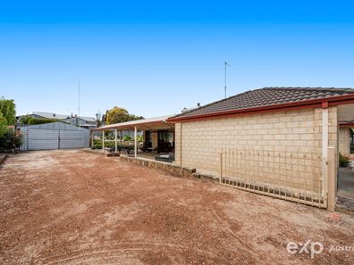 30 King  Street, Waroona WA 6215