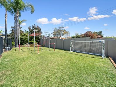 3 Telopia Drive, Duncraig WA 6023