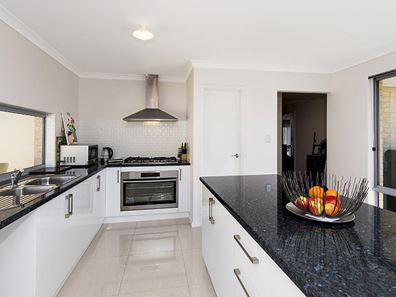 31 Forward Street, Baldivis WA 6171