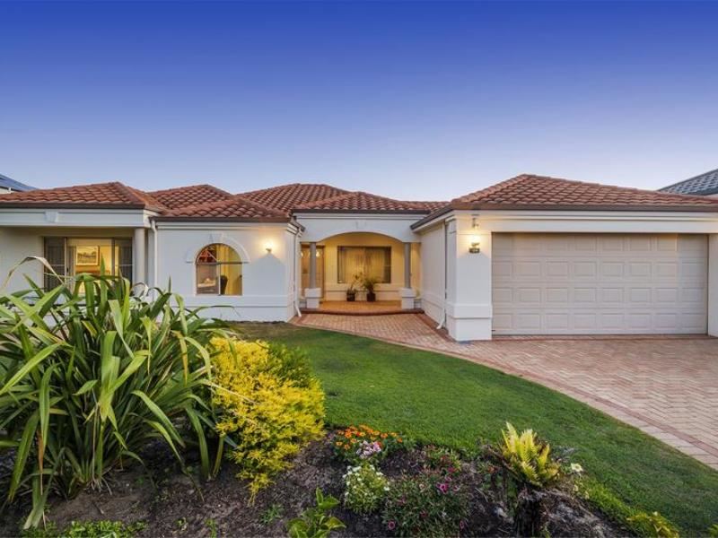 26 Howes Crescent, Dianella