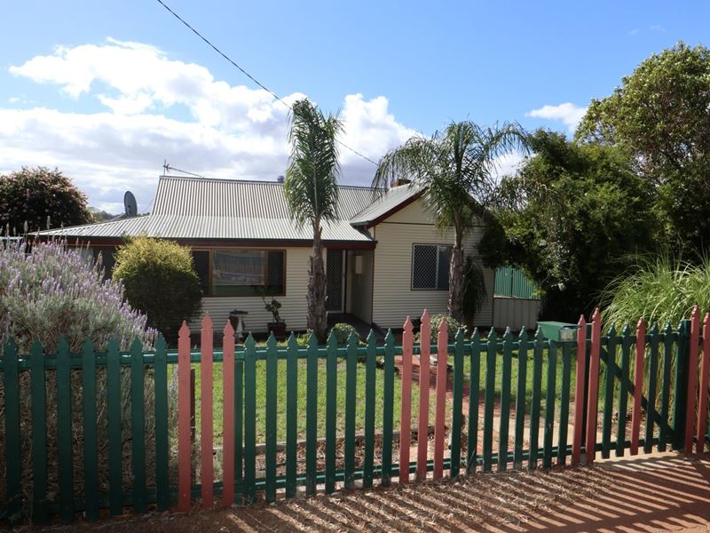 44 Lock Street, Narrogin WA 6312