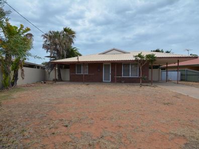 19 Castrini Crescent, Carnarvon WA 6701