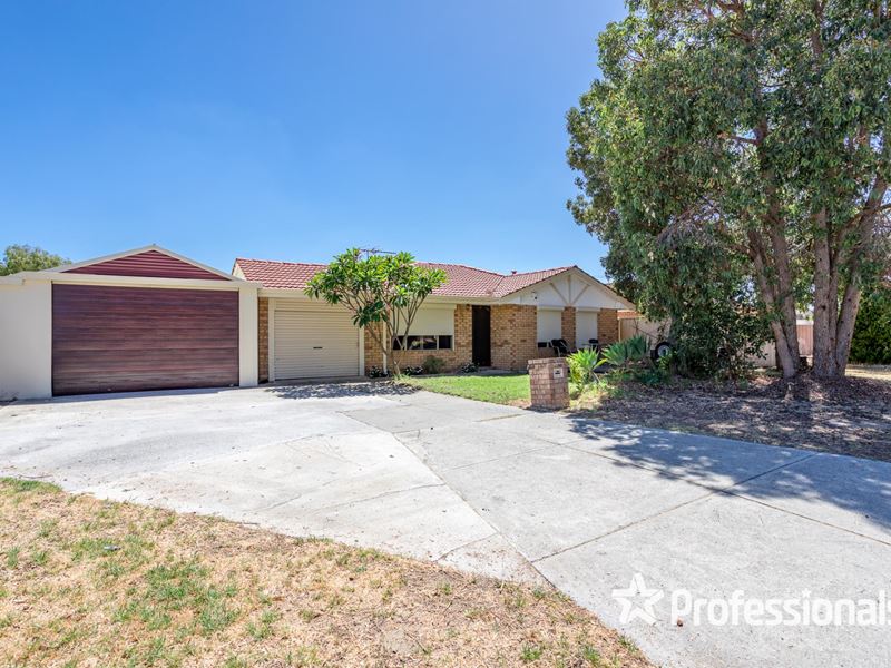 13 Morgan Road, Seville Grove WA 6112