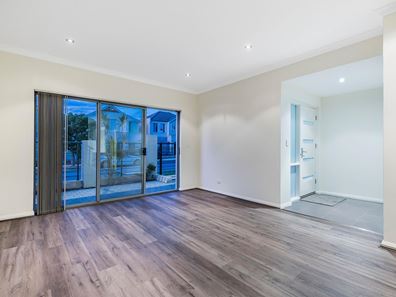 35 Gaudi Way, Clarkson WA 6030