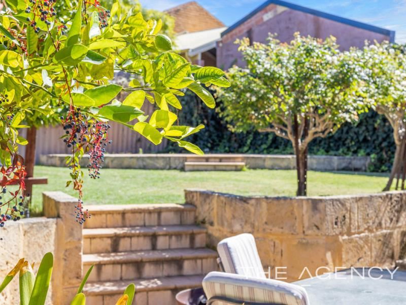 8 Kalgoorlie Street, Mosman Park