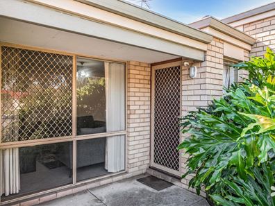 1 San Miguel Drive, Leeming WA 6149