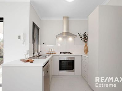 6/17 Wattle Mews, Hocking WA 6065