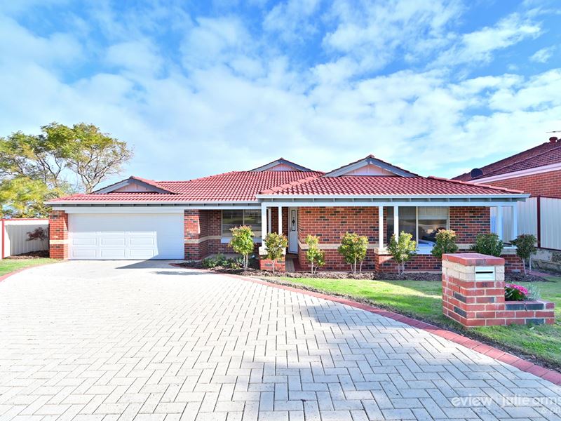 44 Keanefield Drive, Carramar
