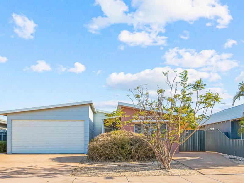 14 Curlew Street, Baynton