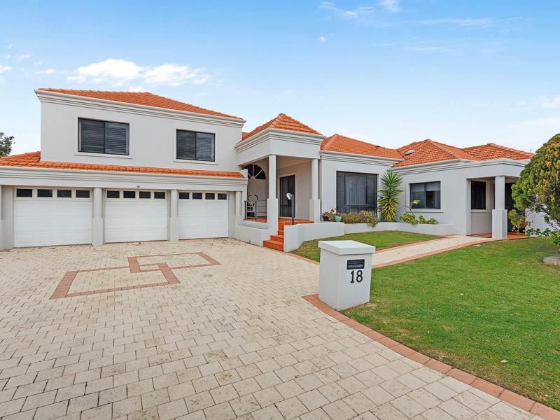 18 Ellesmere Heights, Hillarys WA 6025