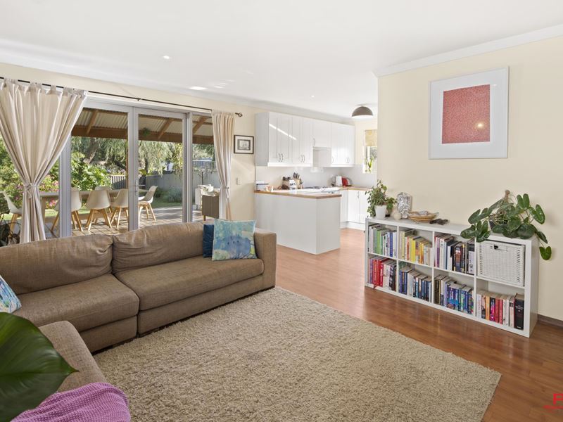 17 Brendon Way, Karrinyup