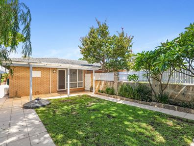 24A Gilbertson Road, Kardinya WA 6163