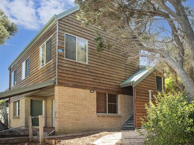 67 Wardanup Crescent, Yallingup WA 6282