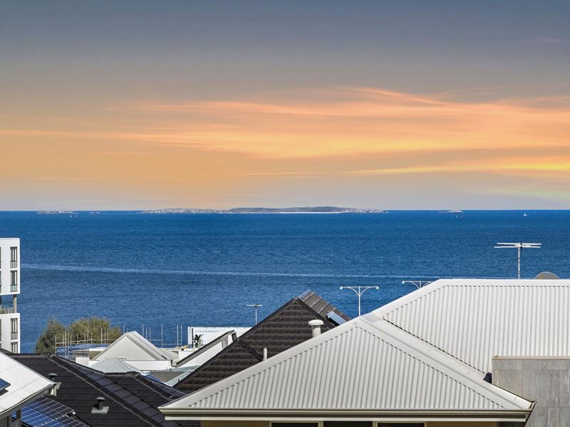 3 Amelia Loop, North Coogee