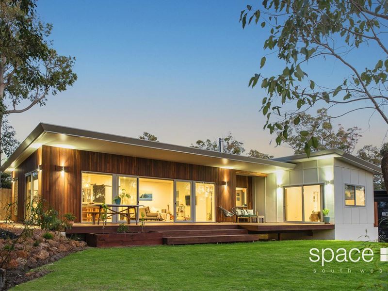 24 Coral Vine Cross, Cowaramup
