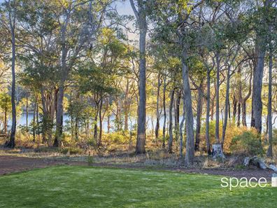 24 Coral Vine Cross, Cowaramup WA 6284