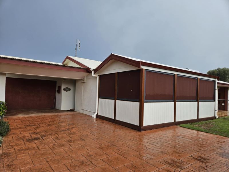 5 Bartlett Place, Port Denison WA 6525