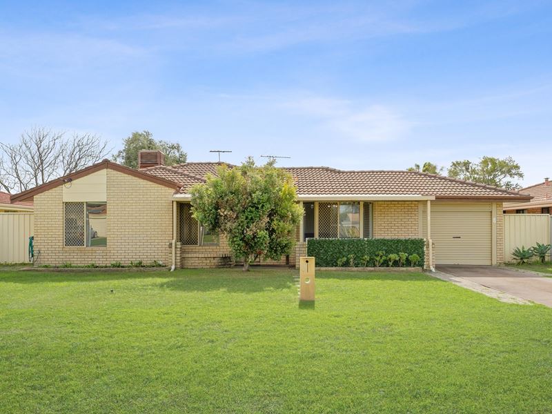 8 Conway Loop, Waikiki