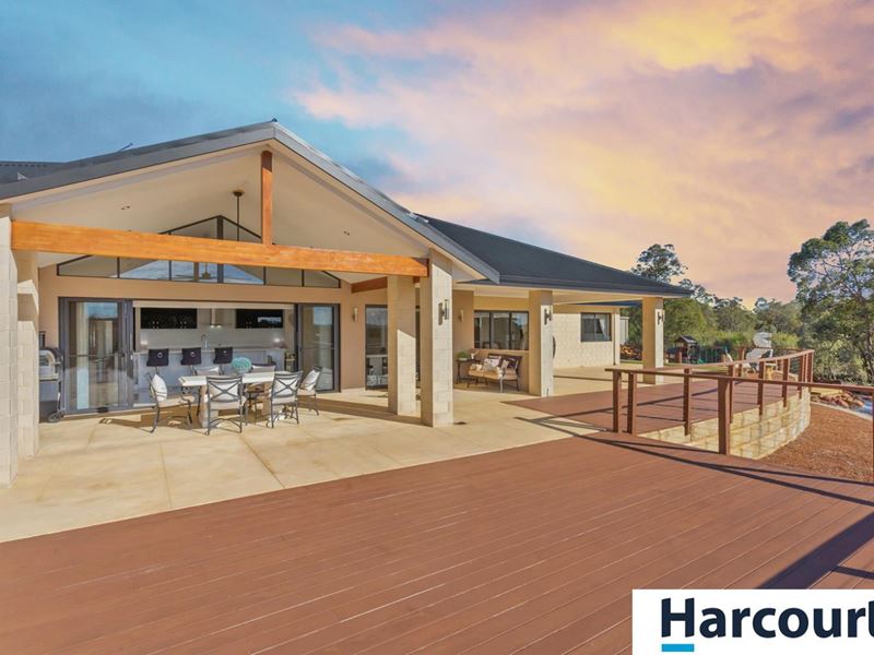 12 Wallaby Road, Brigadoon