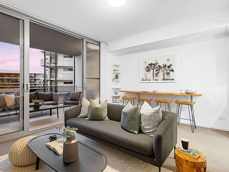 210/2 Wembley Court, Subiaco