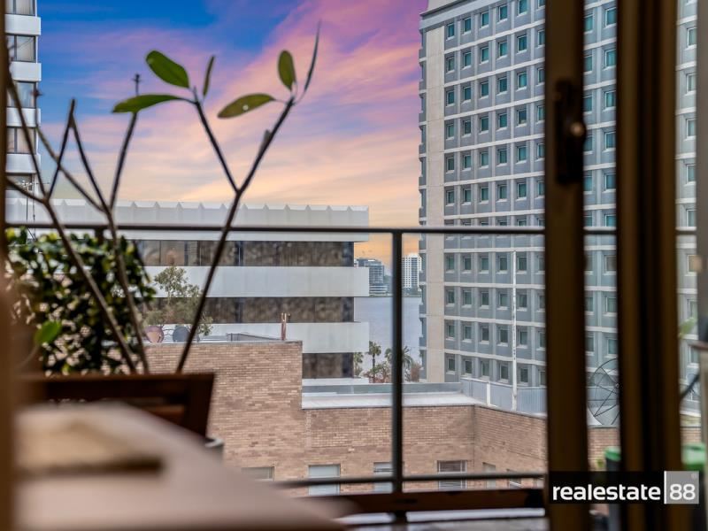 165/311 Hay Street, East Perth