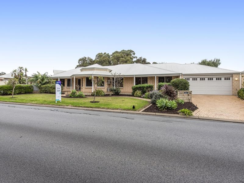 15 Bluestone Parkway, Secret Harbour WA 6173