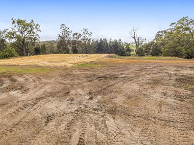 122 Holstein Loop, Lower Chittering WA 6084