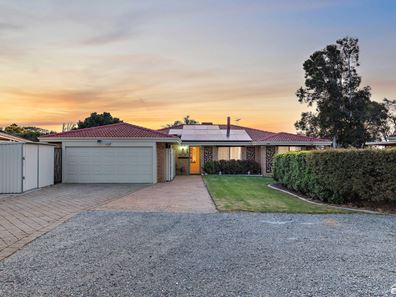 10 Bothe Court, Seville Grove WA 6112